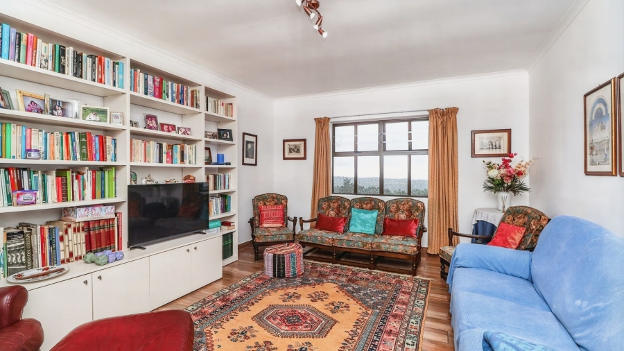 Commercial Property for Sale in Rondevlei Western Cape